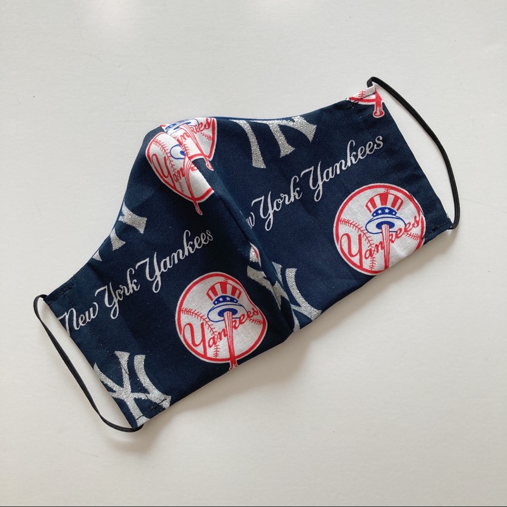 New York Yankees Glitter Fabric Face Mask